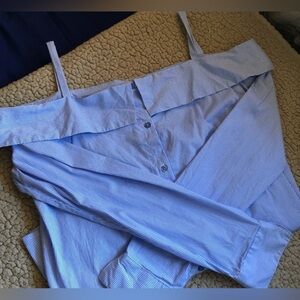 Como Vintage Blue stripped off shoulder button down top in size large.